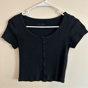 Brandy Melville Black Ribbed Button-Front Short Sleeve Crop Top